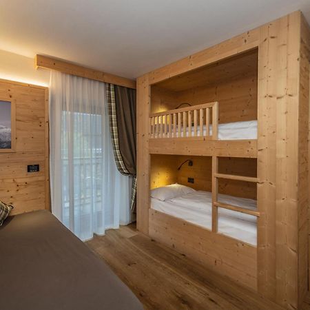 Hotel Ravelli Luxury Spa Mezzana  Εξωτερικό φωτογραφία