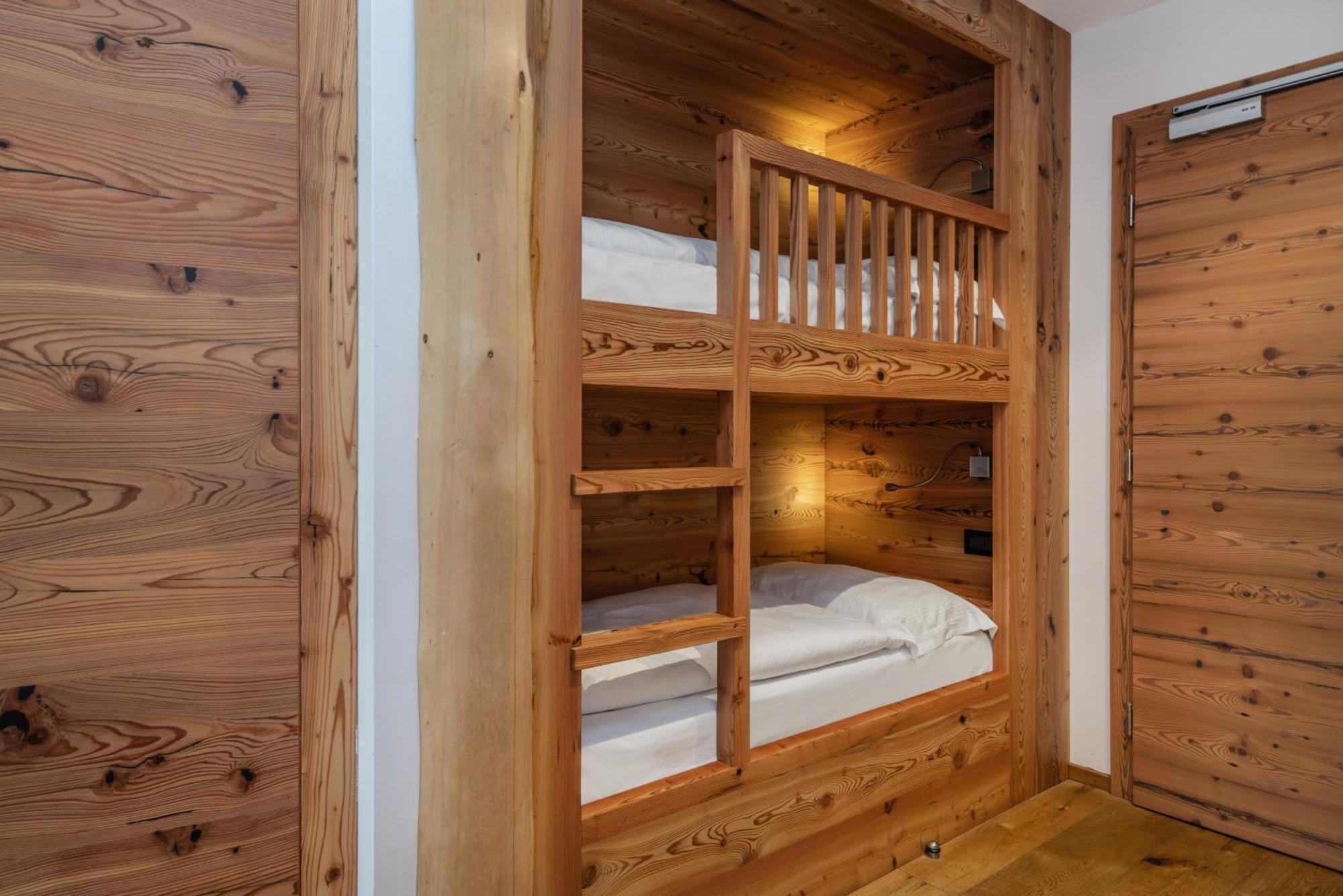 Hotel Ravelli Luxury Spa Mezzana  Εξωτερικό φωτογραφία