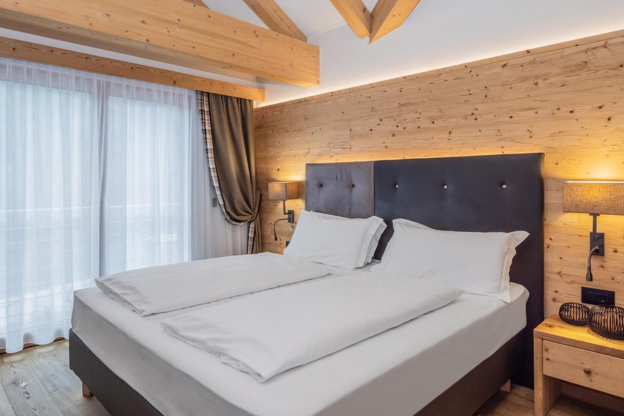 Hotel Ravelli Luxury Spa Mezzana  Εξωτερικό φωτογραφία