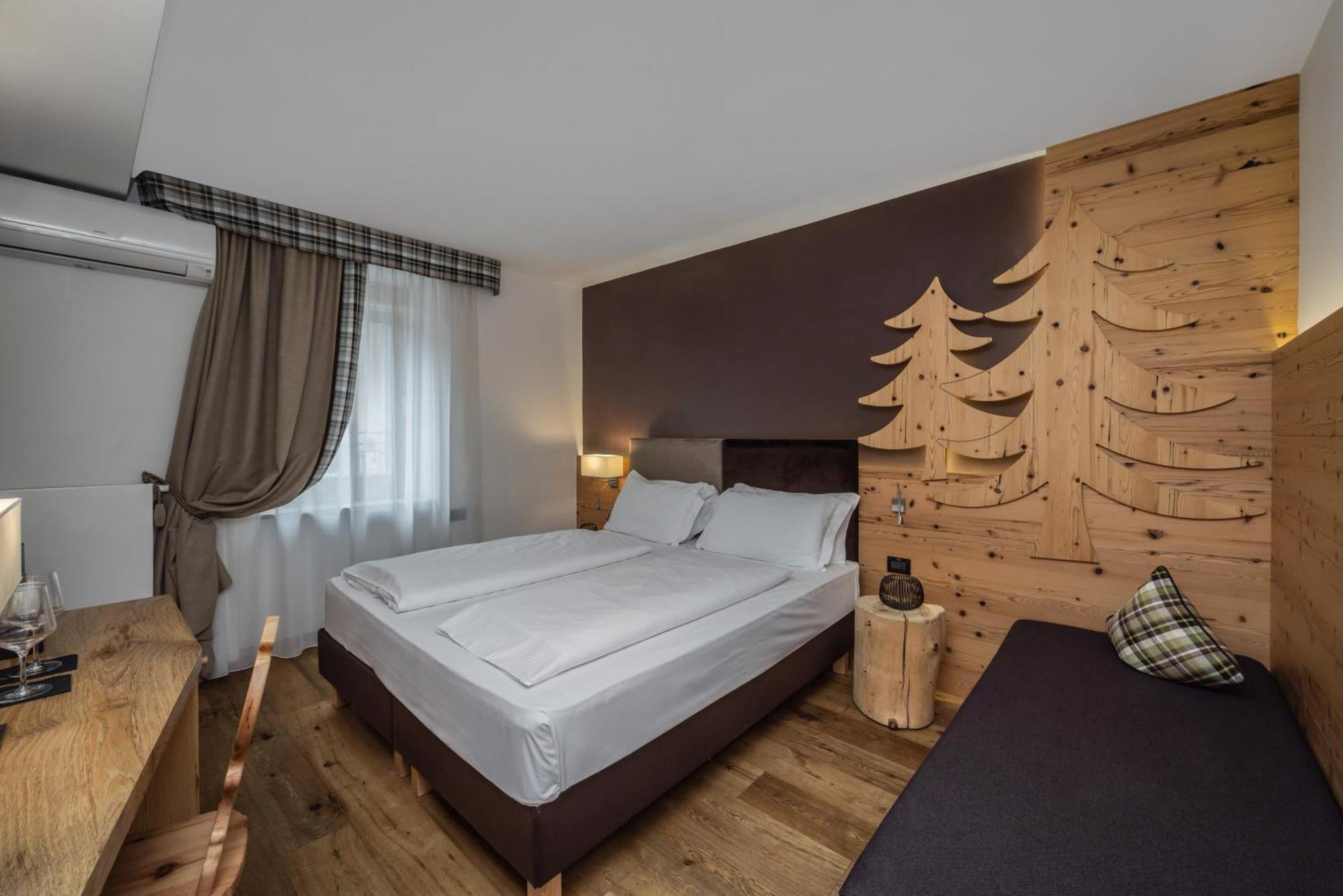 Hotel Ravelli Luxury Spa Mezzana  Εξωτερικό φωτογραφία