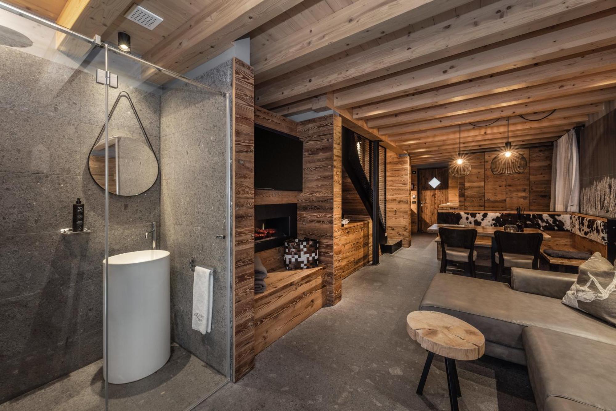 Hotel Ravelli Luxury Spa Mezzana  Εξωτερικό φωτογραφία